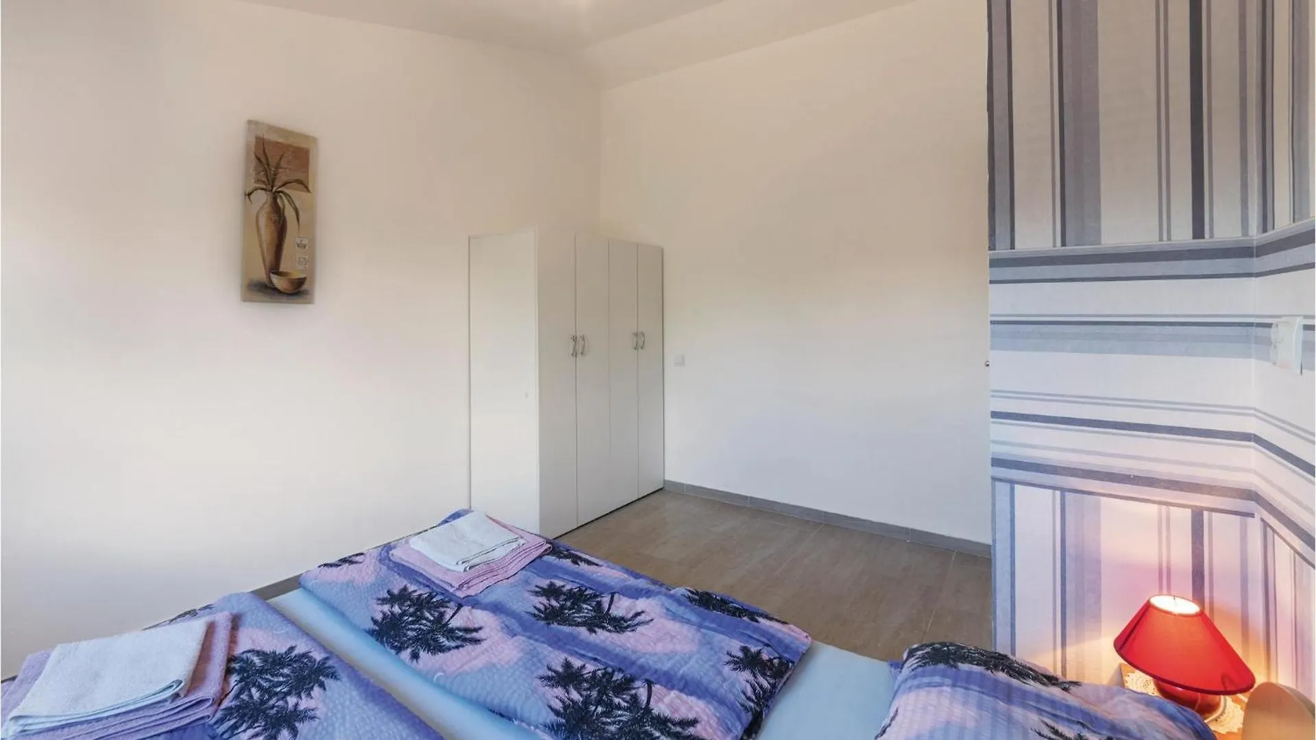 4 Bedroom Cozy Home In Peroj Croacia
